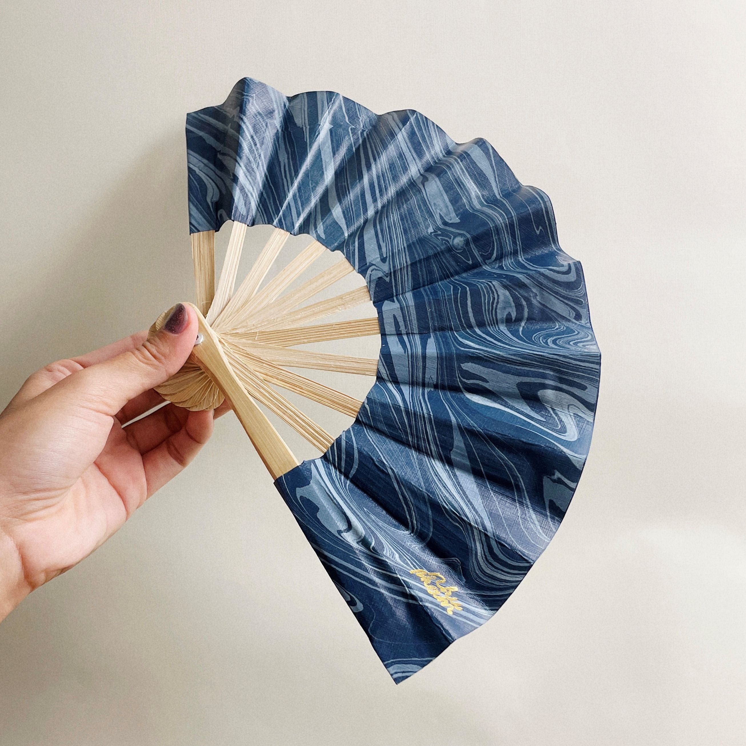 Vietnamese Handfan BLU0001