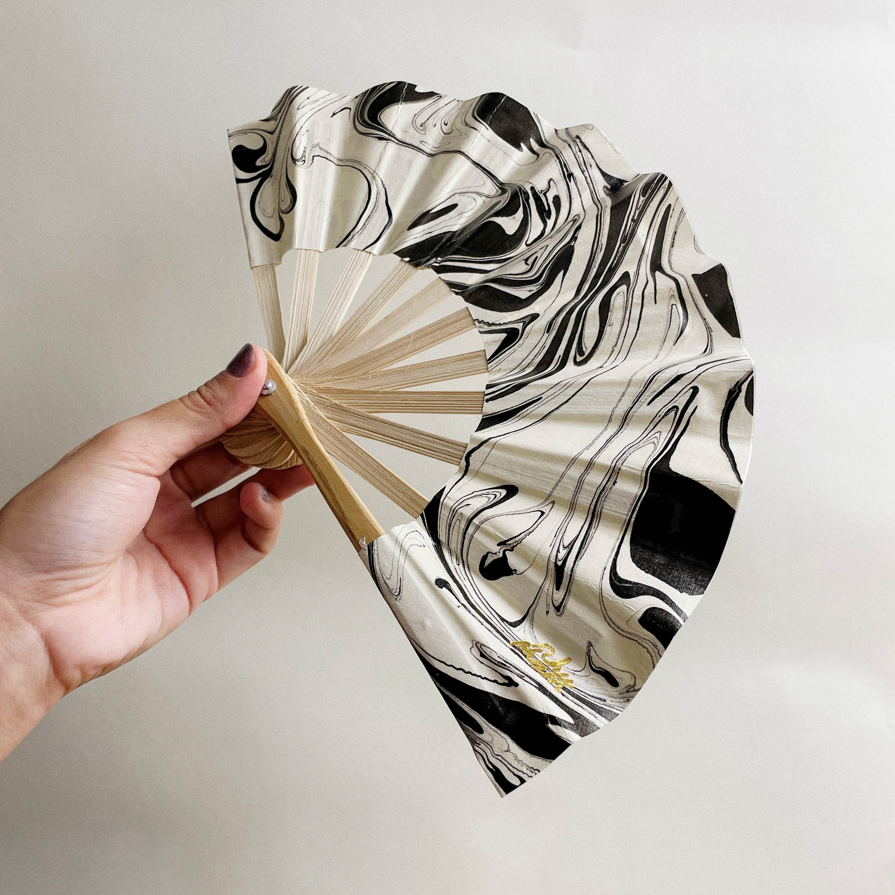 Vietnamese Handfan WHT0001