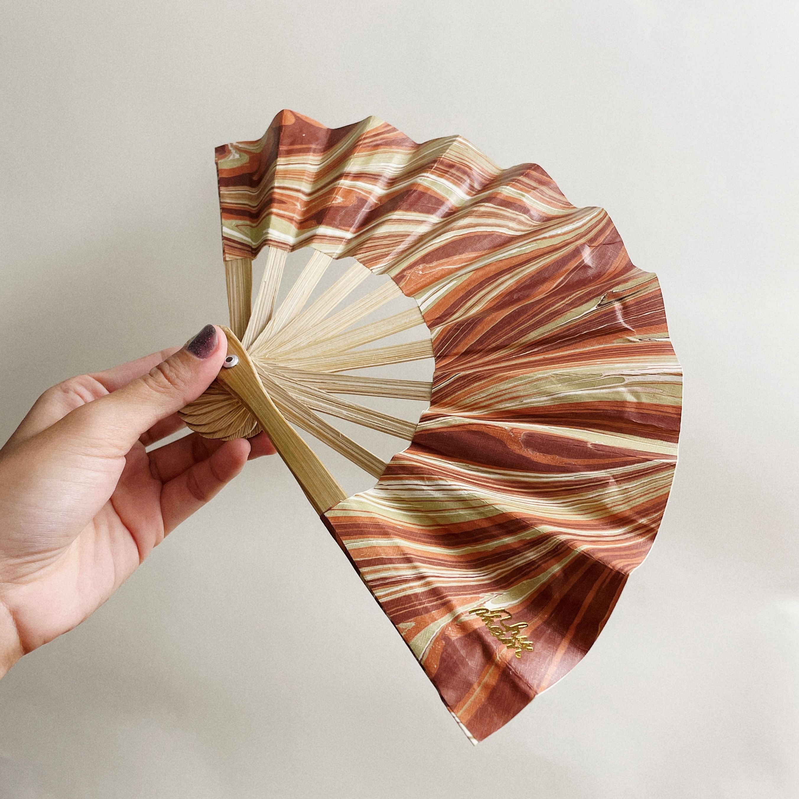 Vietnamese Handfan BRW0001