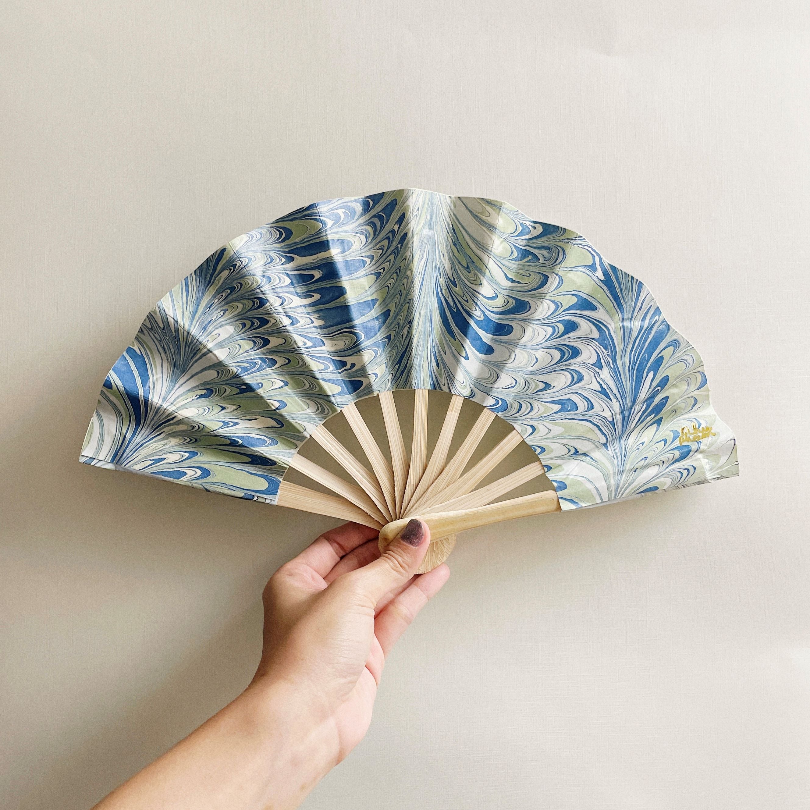 Vietnamese Handfan BLU0004
