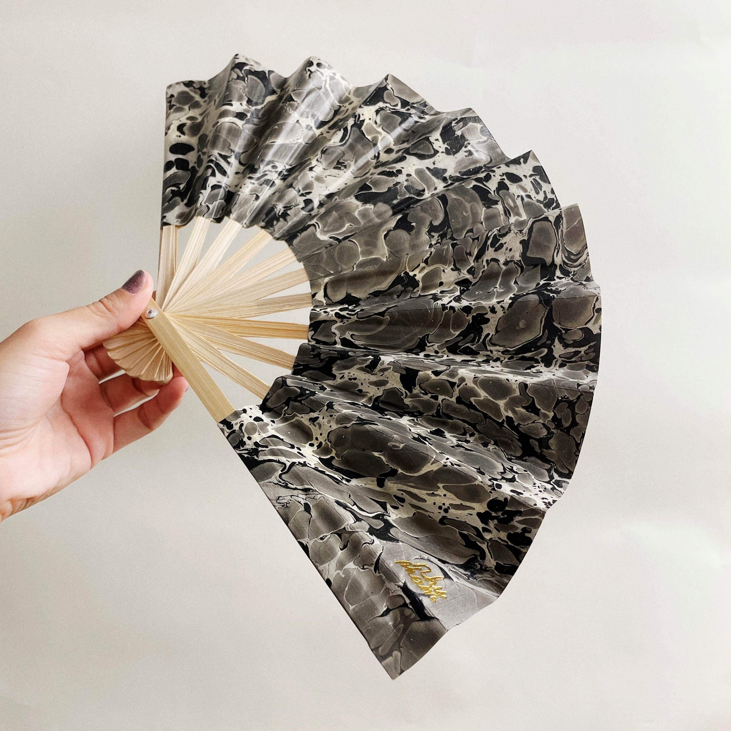 Vietnamese Handfan BLK0011