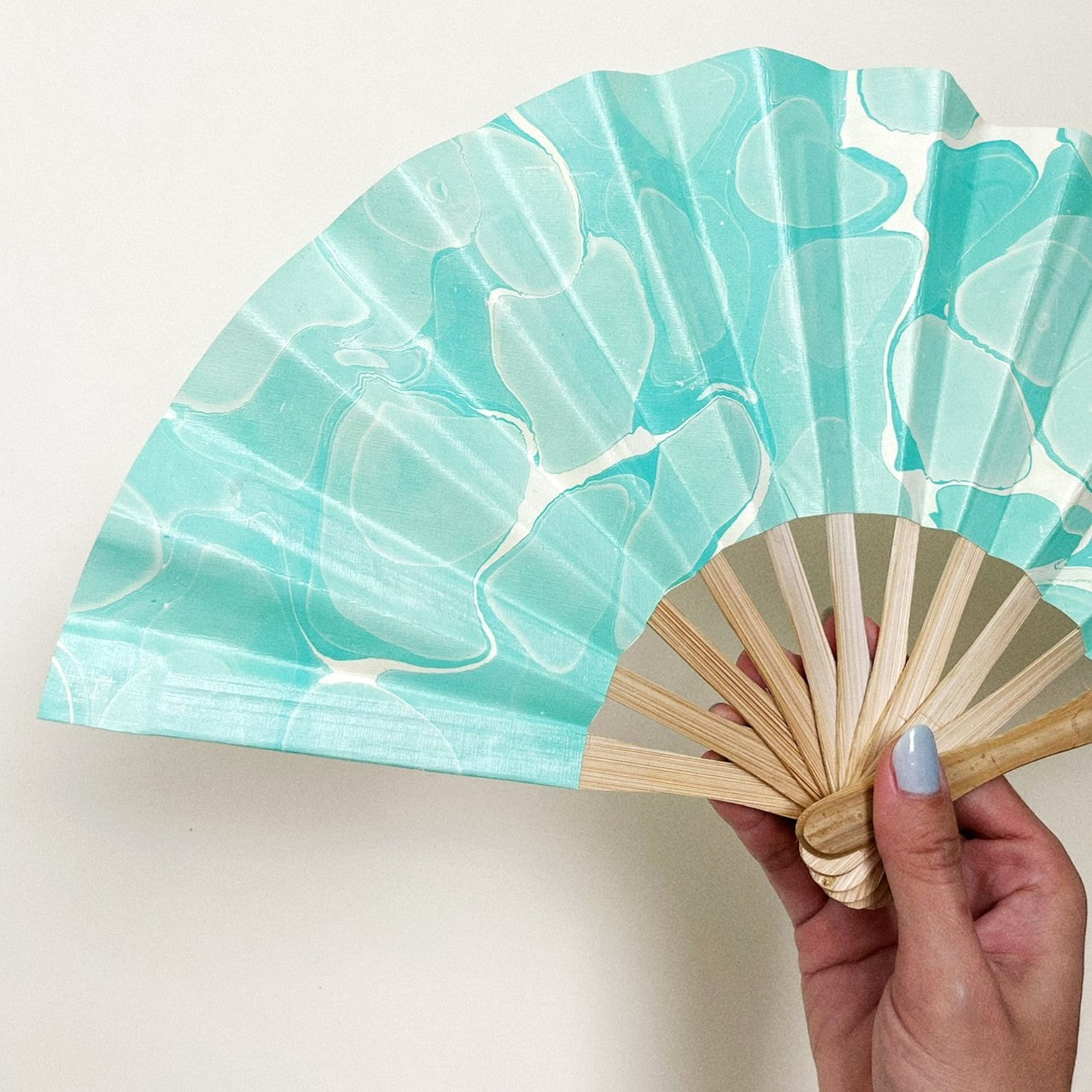 Quạt Việt Nam Thủy Ấn YEL0001